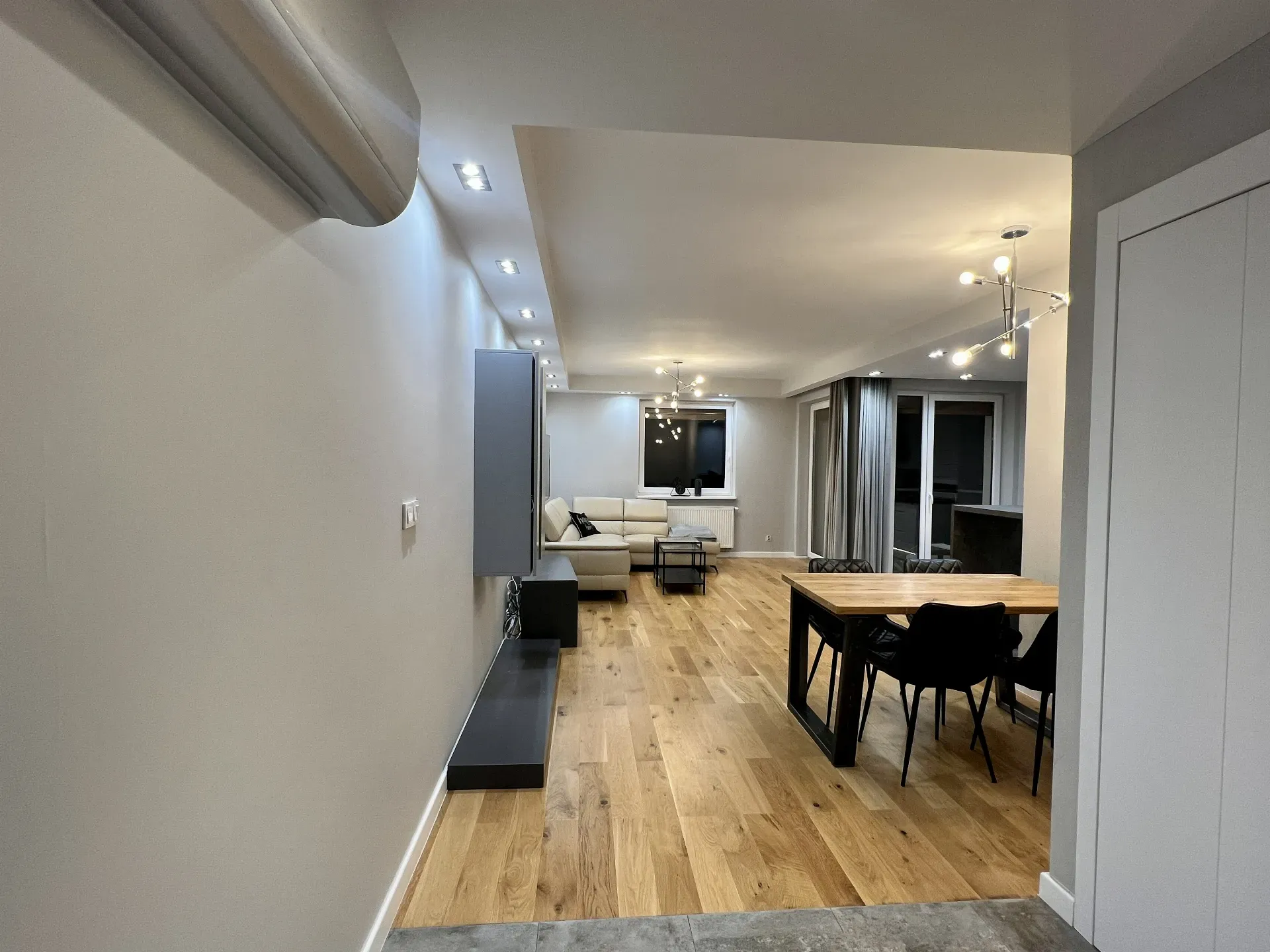 Apartament na wynajem - osiedle radosne 8