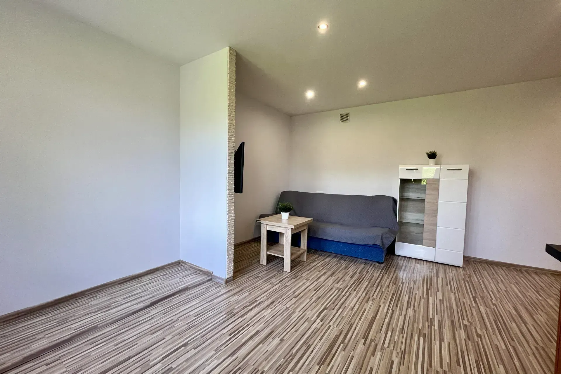 ✅ REZERWACJA!!✅ 9