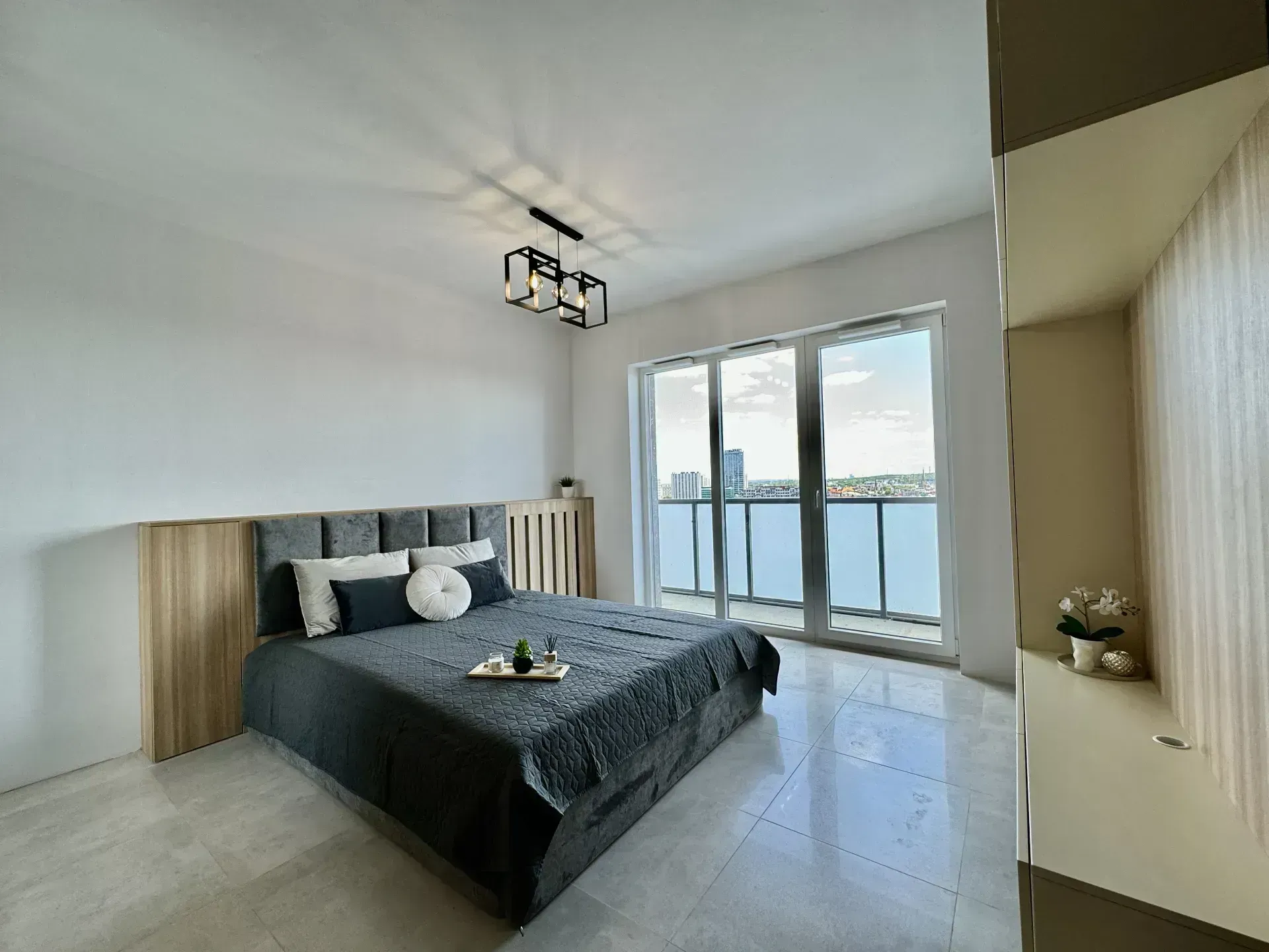 Luksusowe Studio na 14 piętrze w Katowicach 6