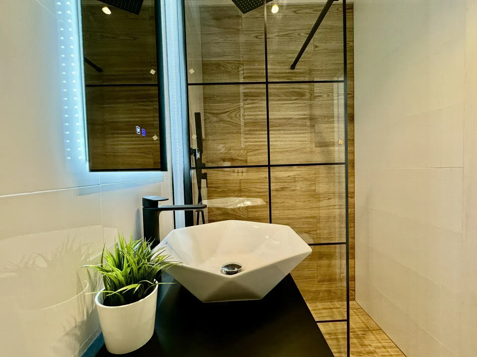 Luksusowe Studio na 14 piętrze w Katowicach 15