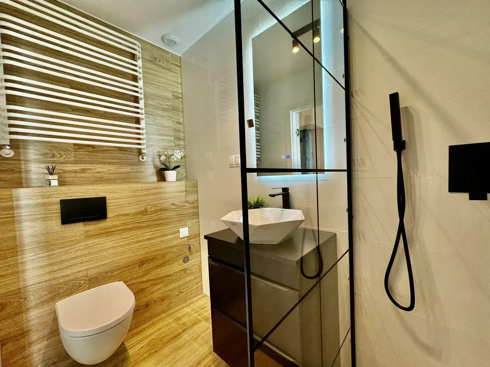 Luksusowe Studio na 14 piętrze w Katowicach 16