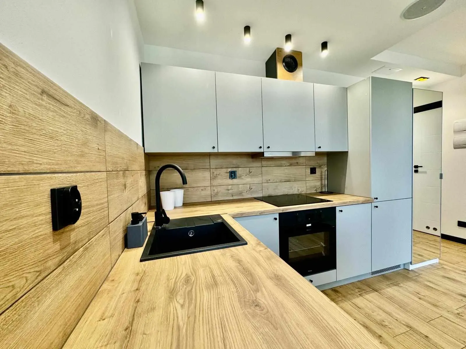 Bytom mieszkanie na sprzedaż 9