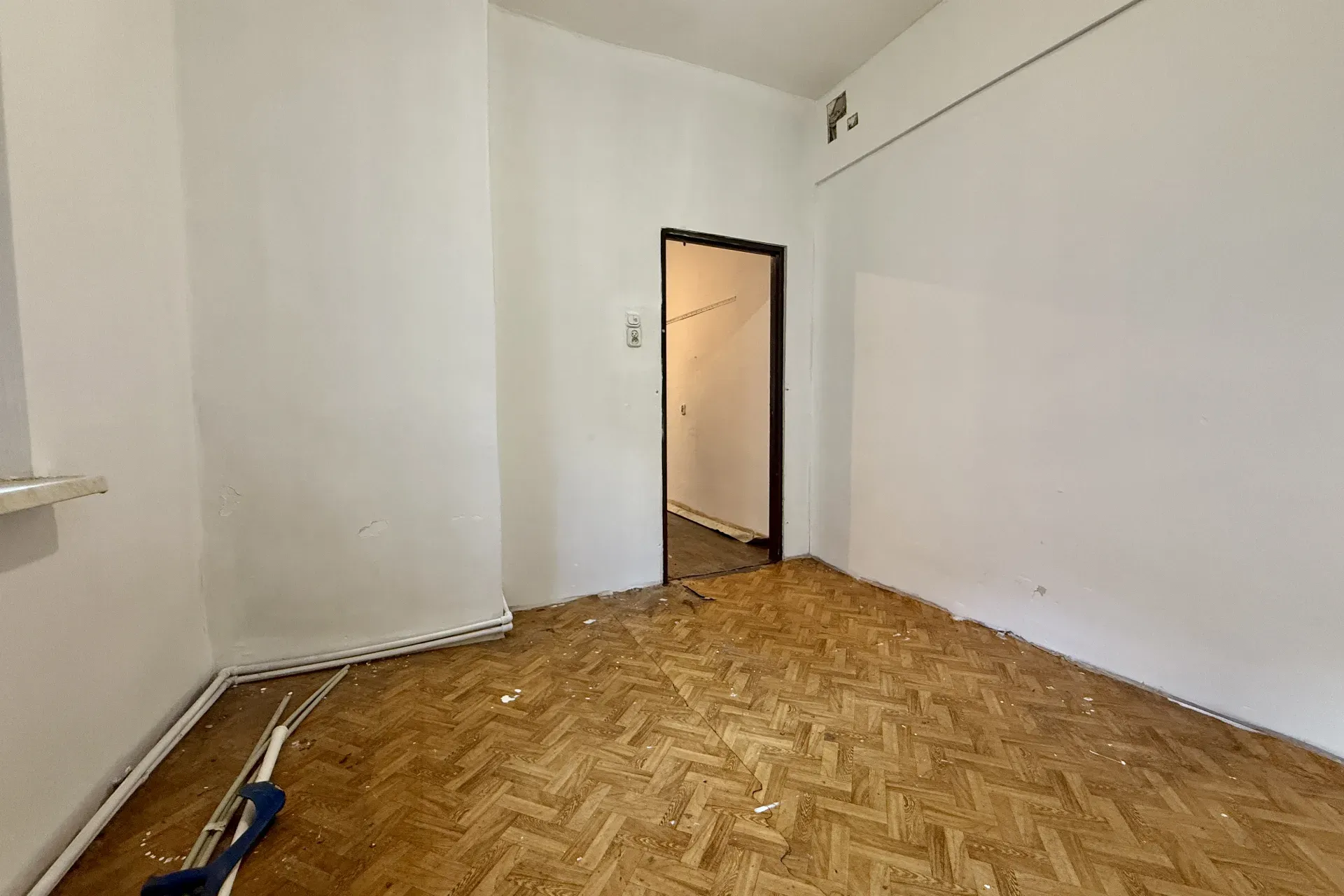 Do własnej adaptacji Możliwe 4 pokoje Okazja 12