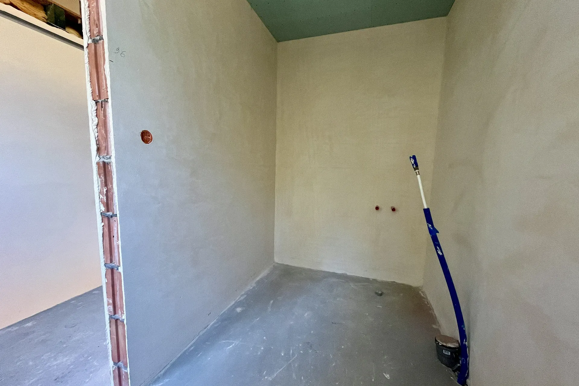 Dom W Stanie Podwyższonym Deweloperskim 5