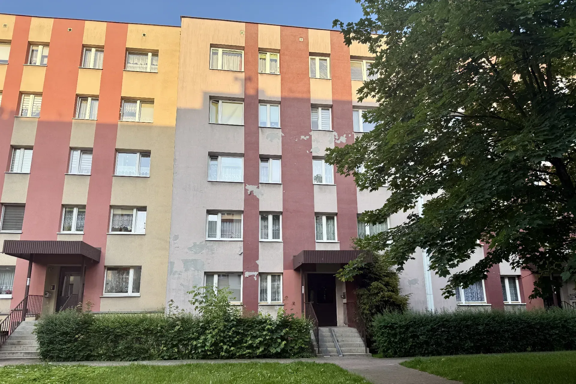 2 Pokoje Do zamieszkania Balkon CO miejskie 2