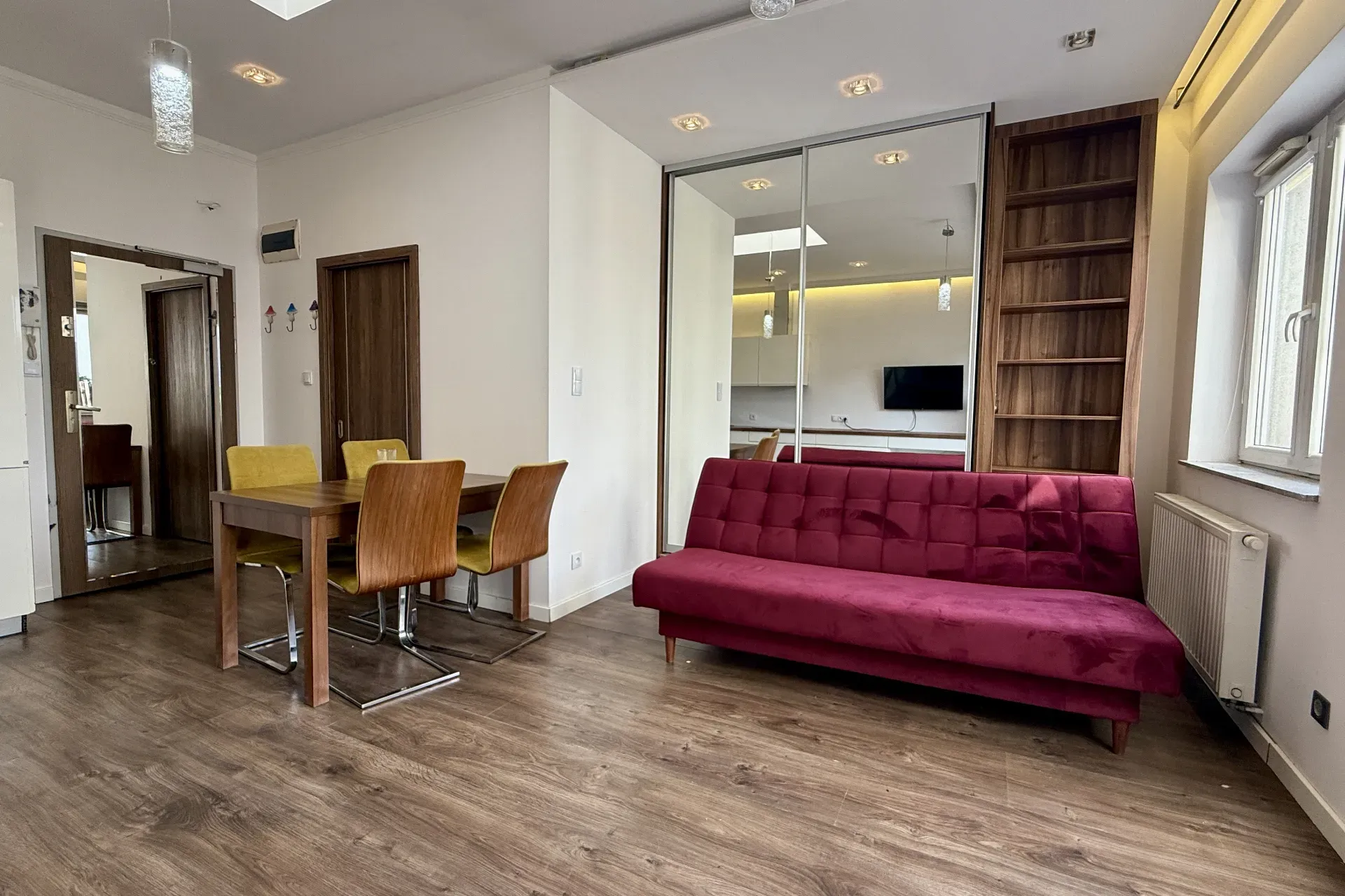 Tysiąclecia Kawalerka taras pełne wyposażenie 15