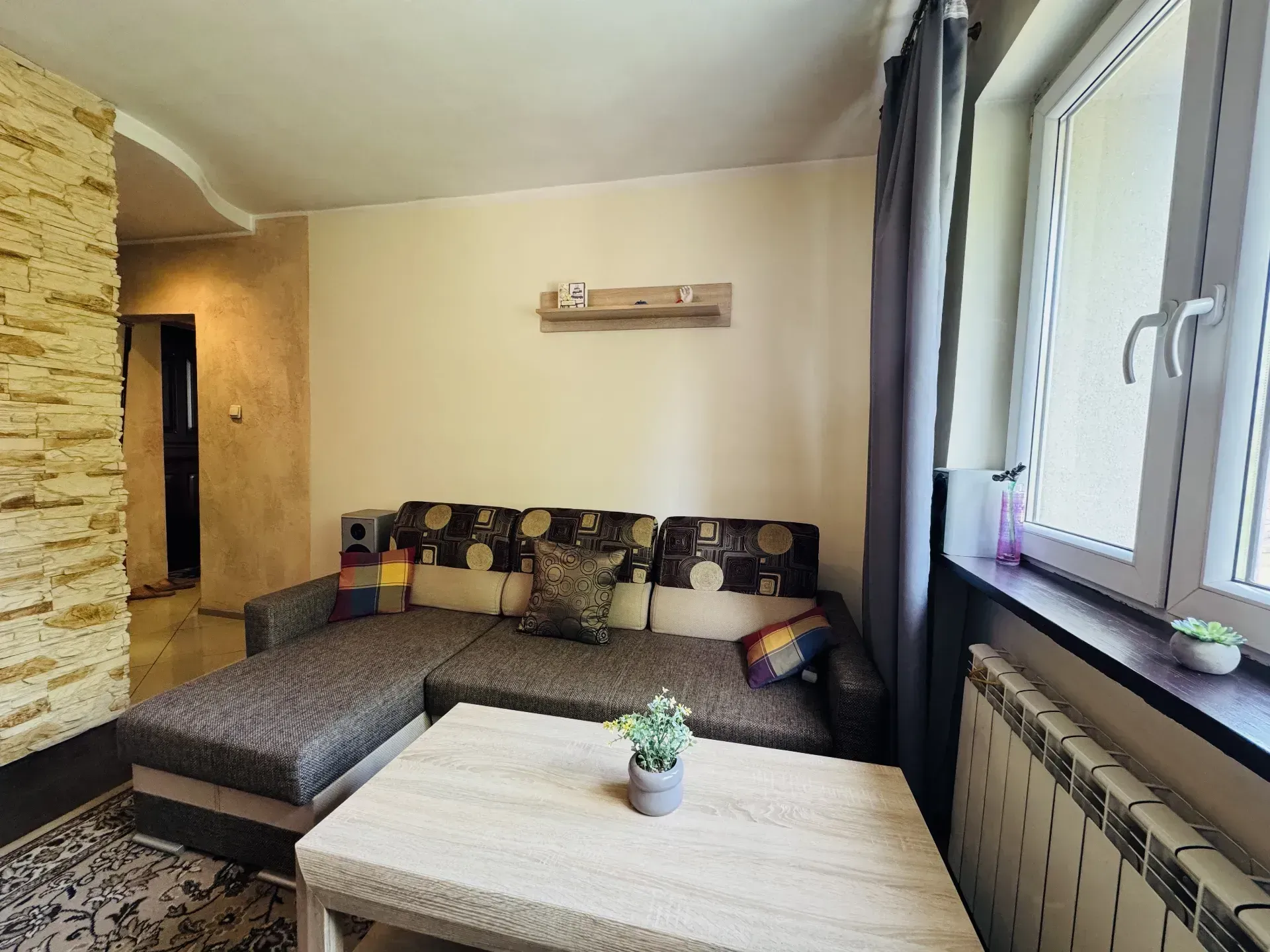 2 pokoje z miejscem parkingowym 6