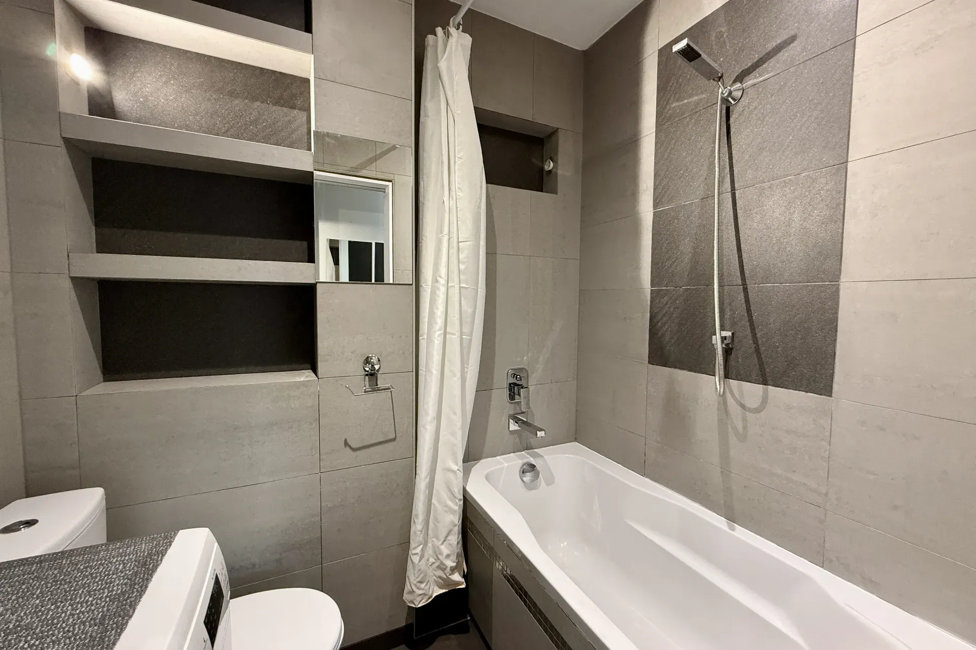 2 Pokoje umeblowane od zaraz 10