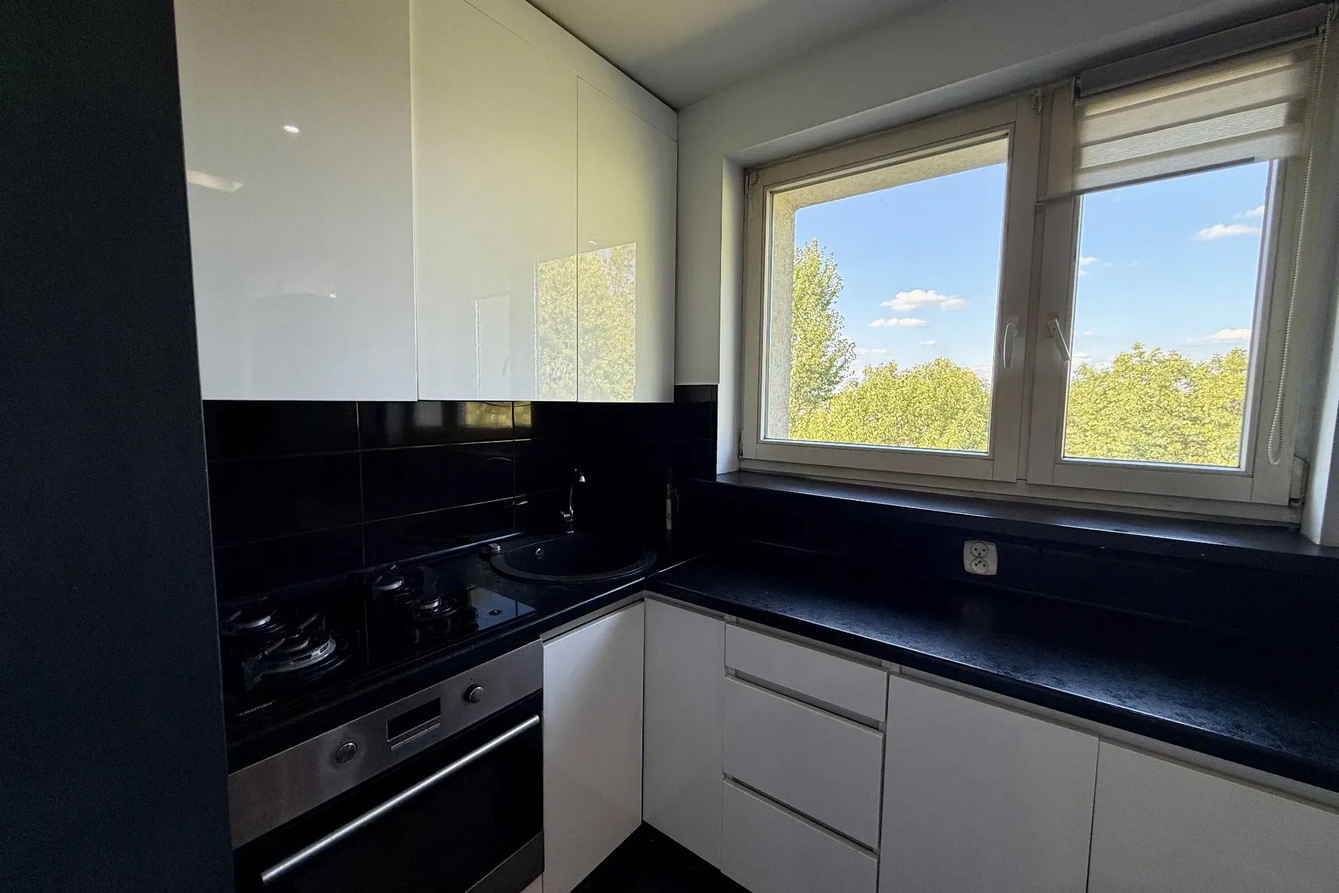 2 Pokoje umeblowane od zaraz 13