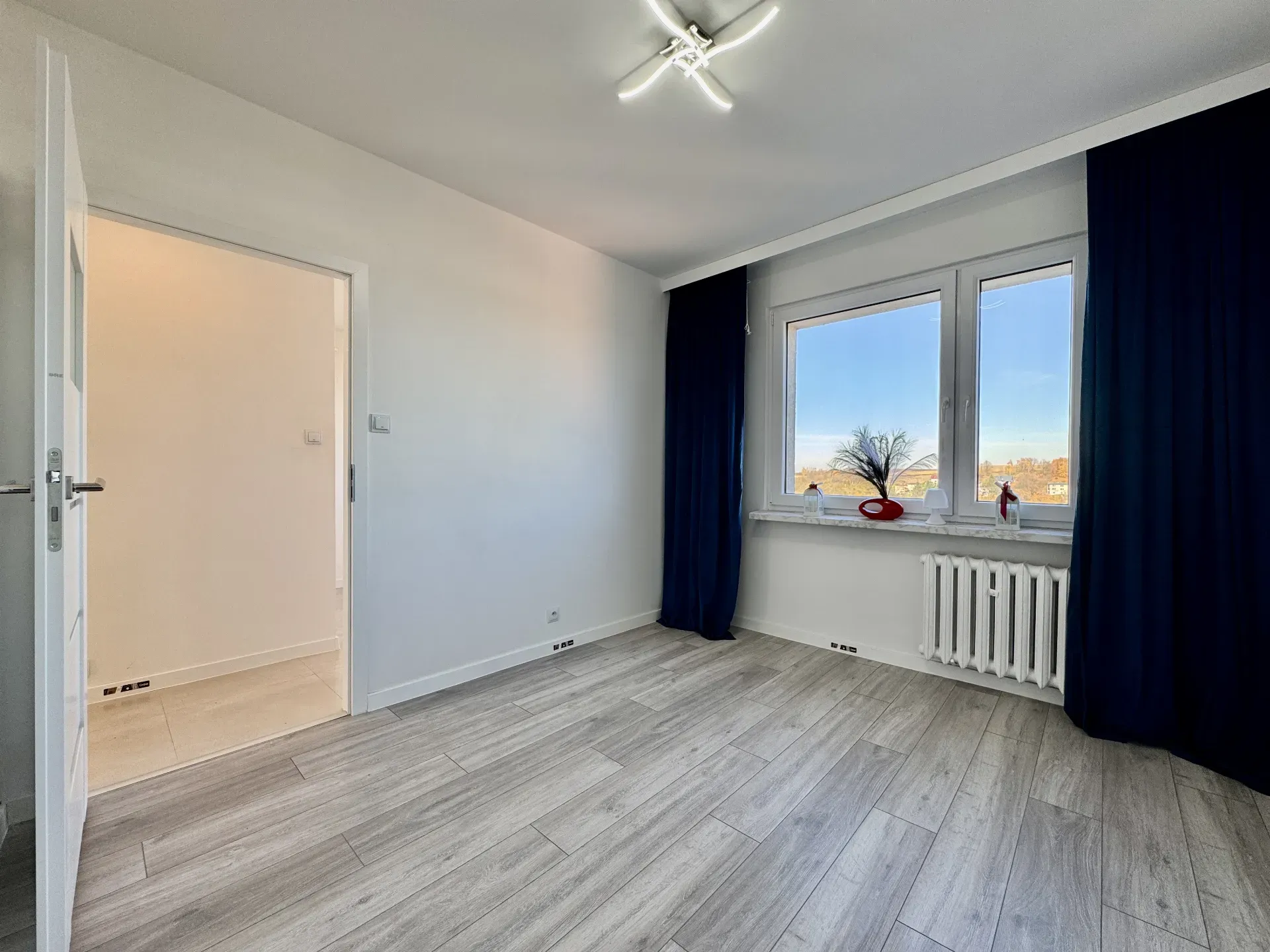 3 pokoje Po Remoncie z balkonem Od zaraz 8