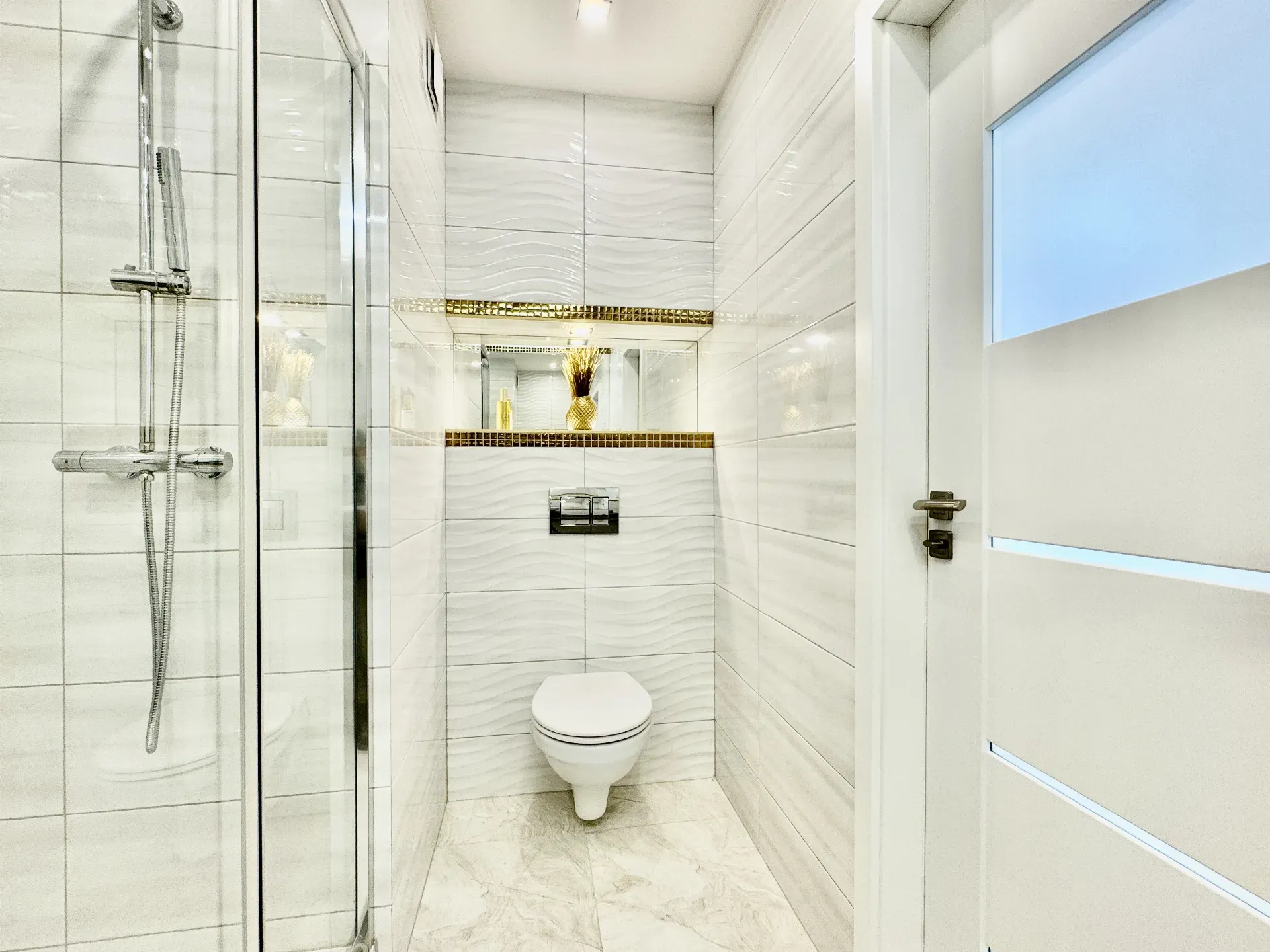 3 pokoje Po Remoncie z balkonem Od zaraz 17