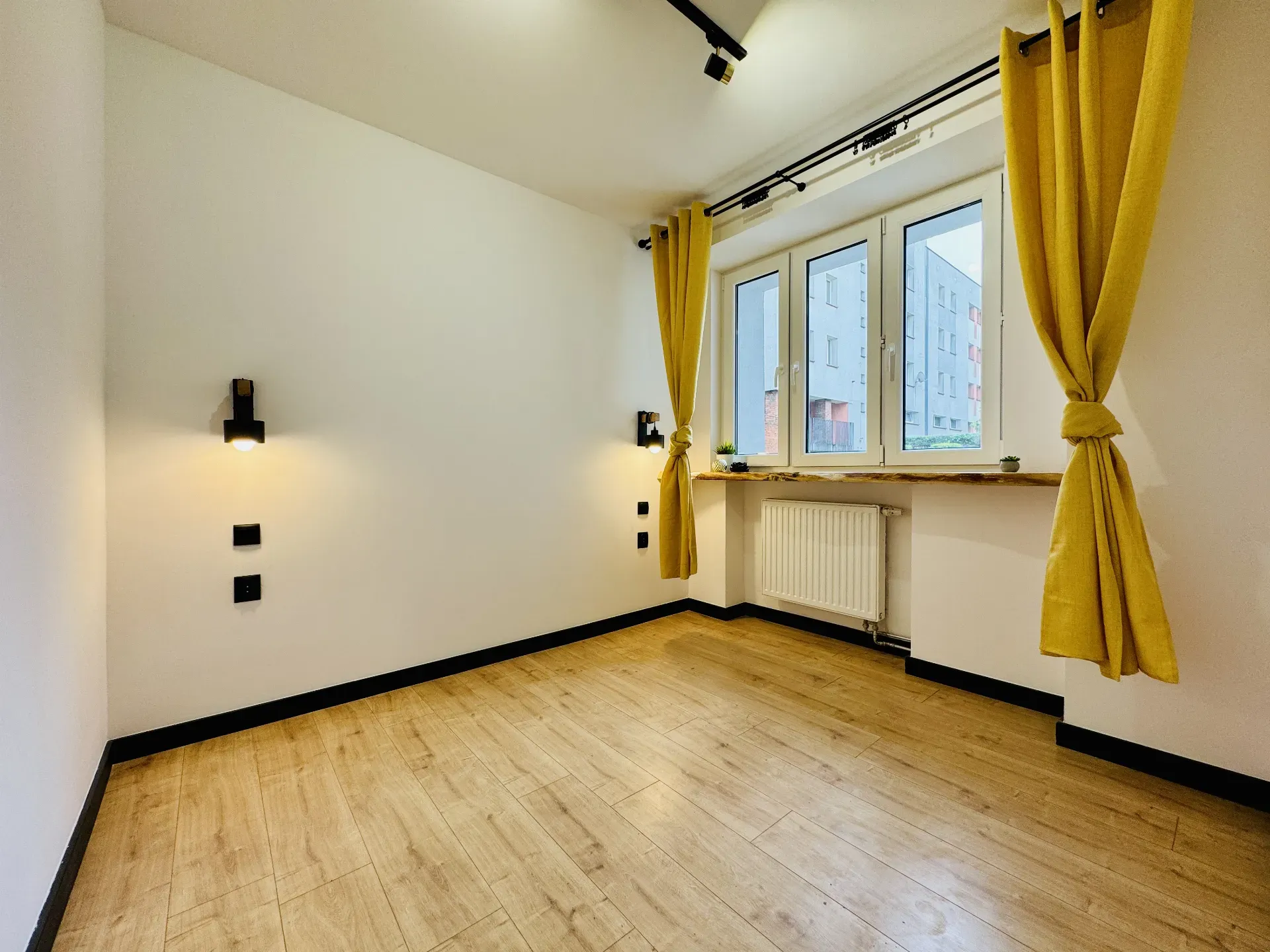 Piękne, wyremontowane 2 pokoje 15