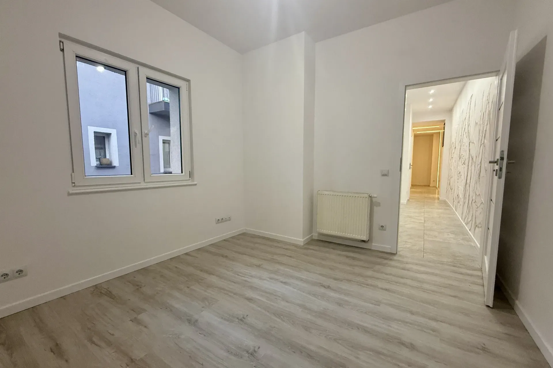 4 pokoje po generalnym remoncie i wysoki standard 19