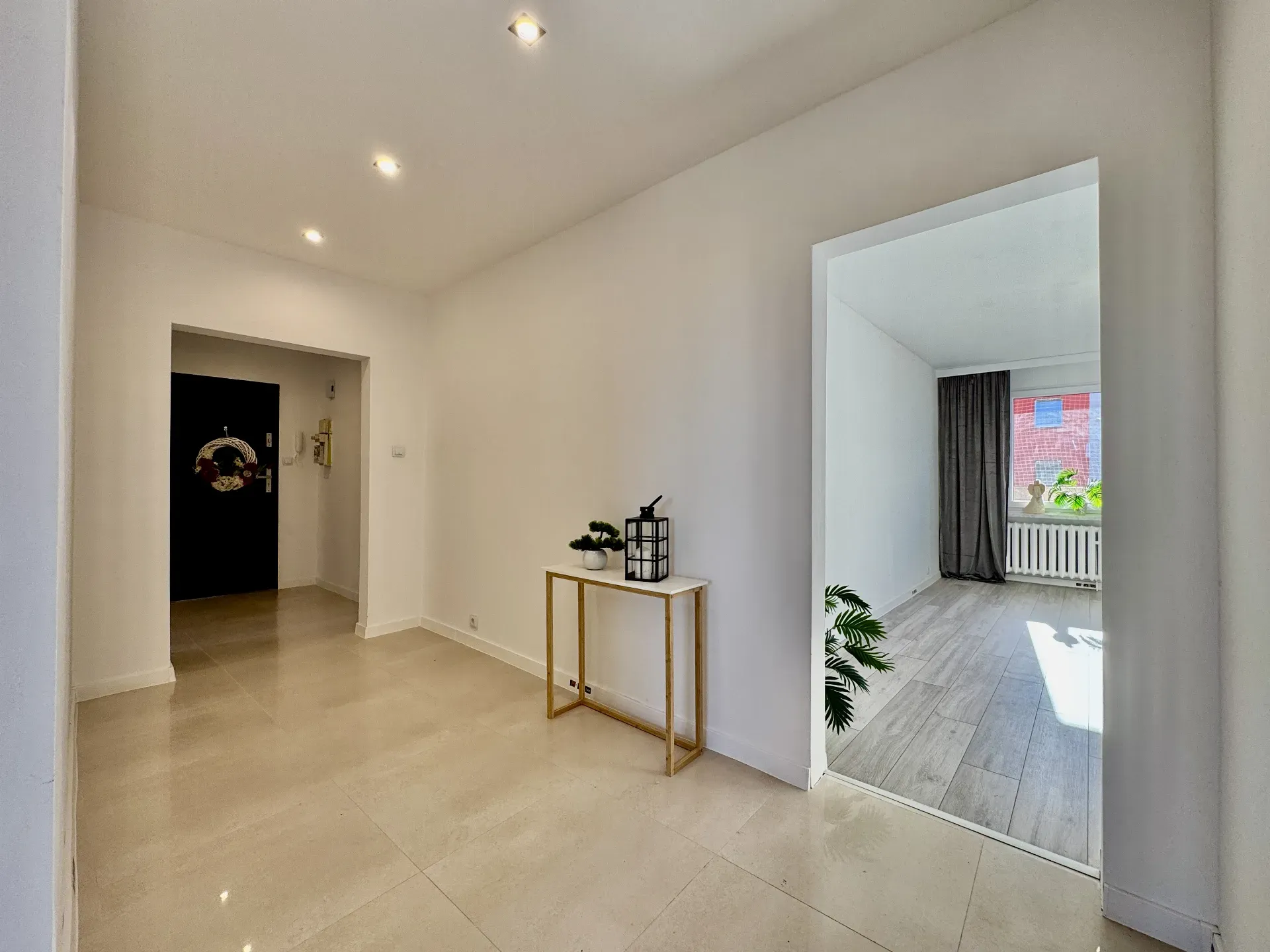 3 pokoje Po Remoncie z balkonem Od zaraz 2