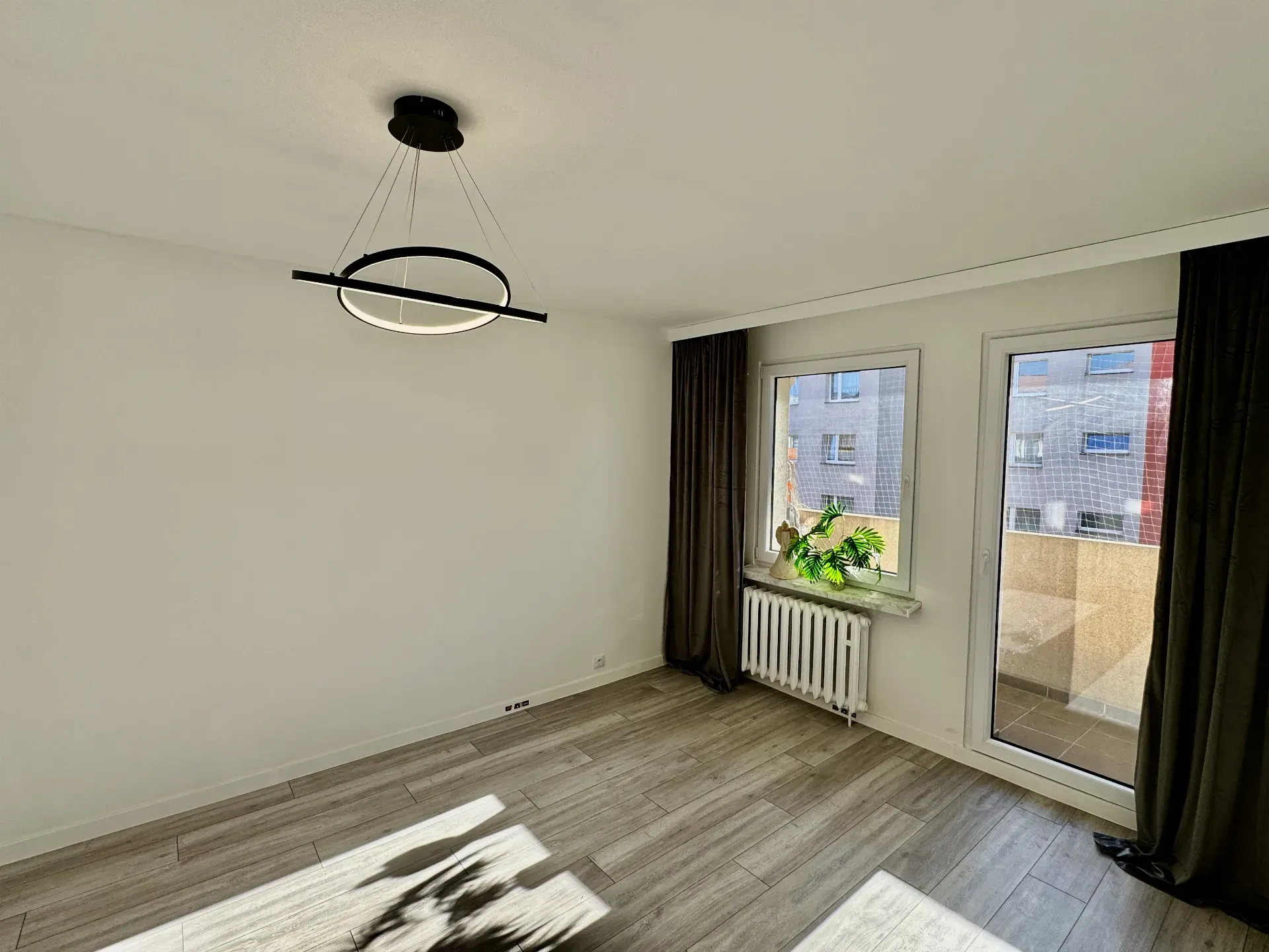 3 pokoje Po Remoncie z balkonem Od zaraz 5