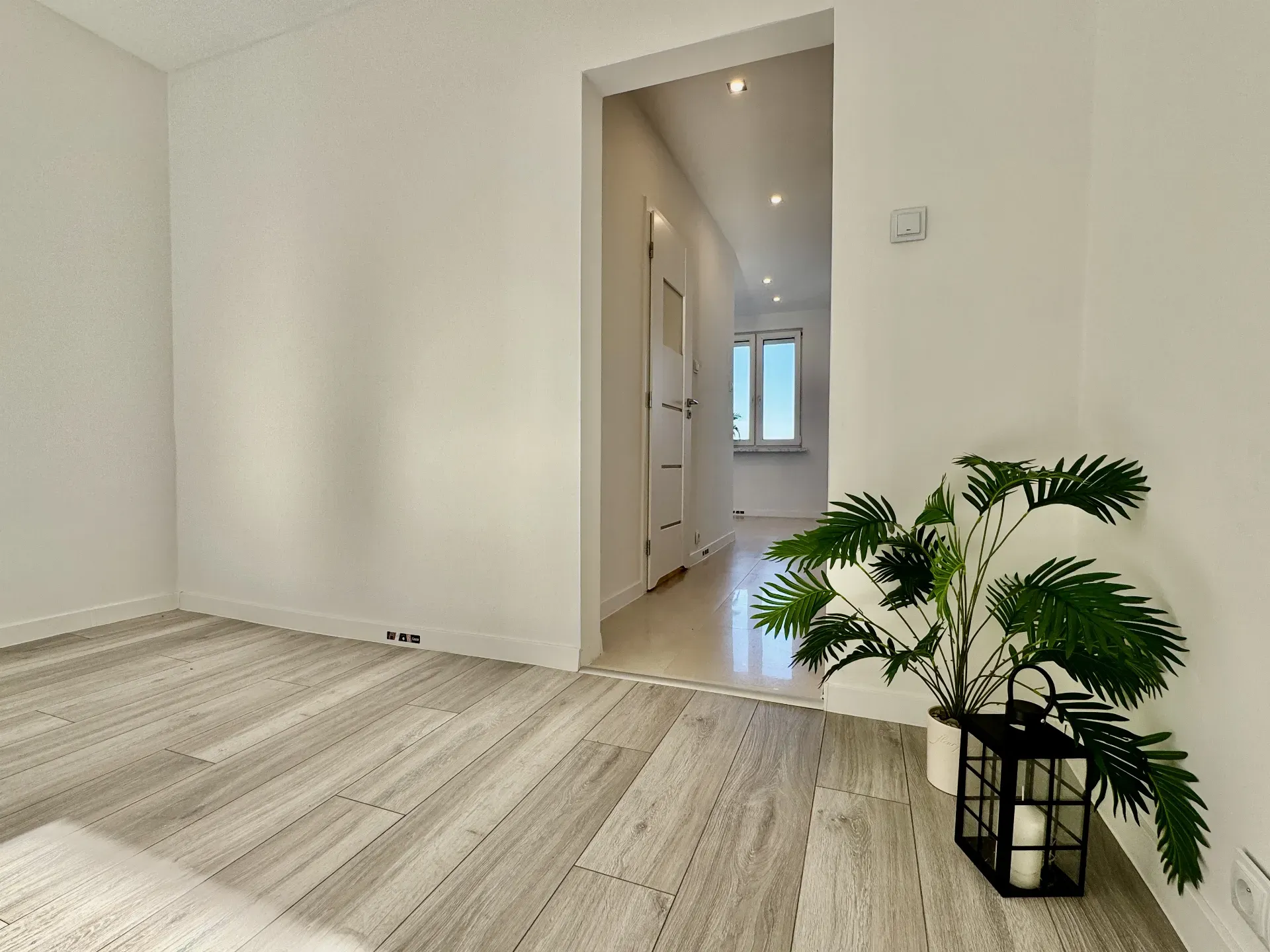 3 pokoje Po Remoncie z balkonem Od zaraz 7