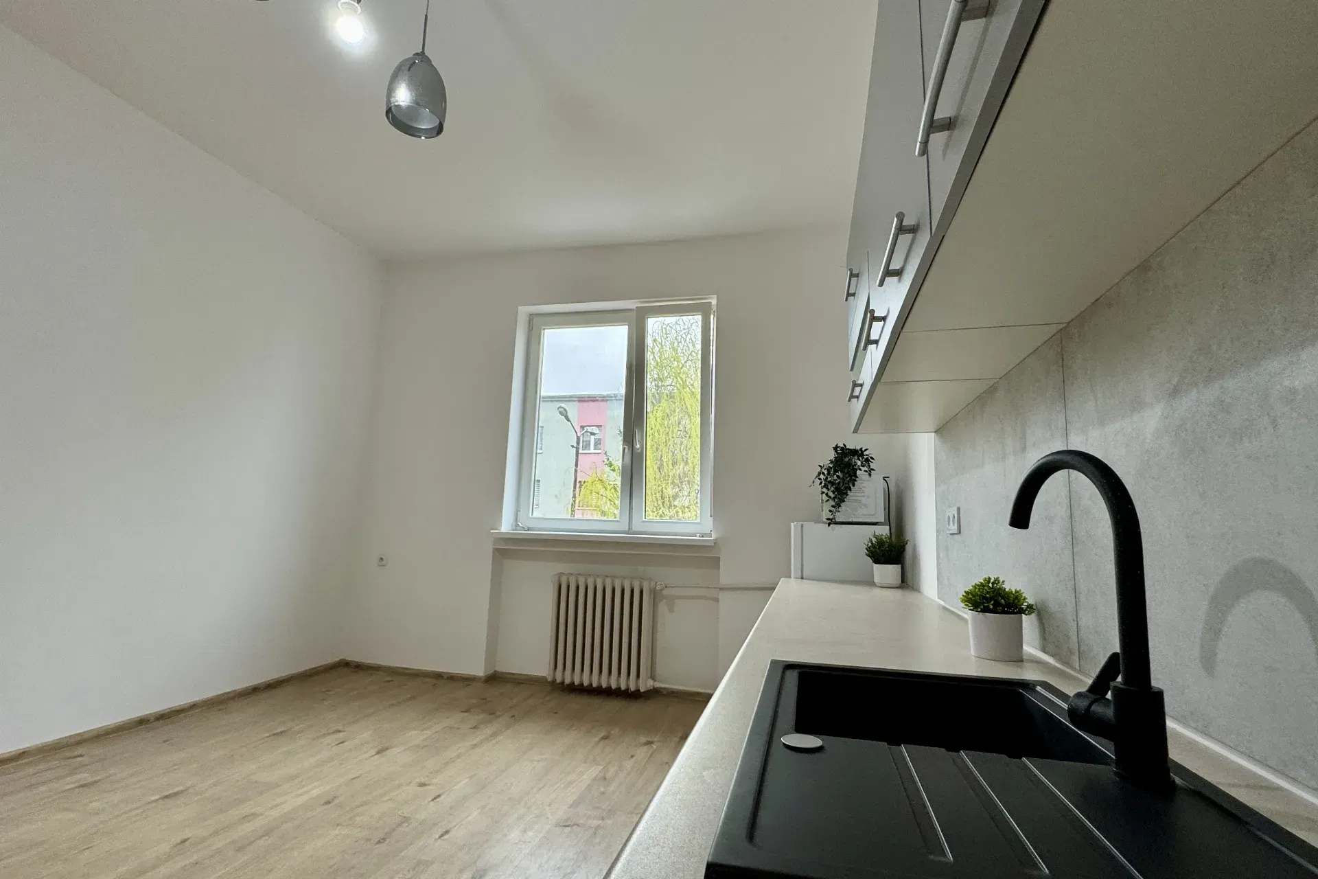 Kawalerka po remoncie | Szombierki | 1200zł 10