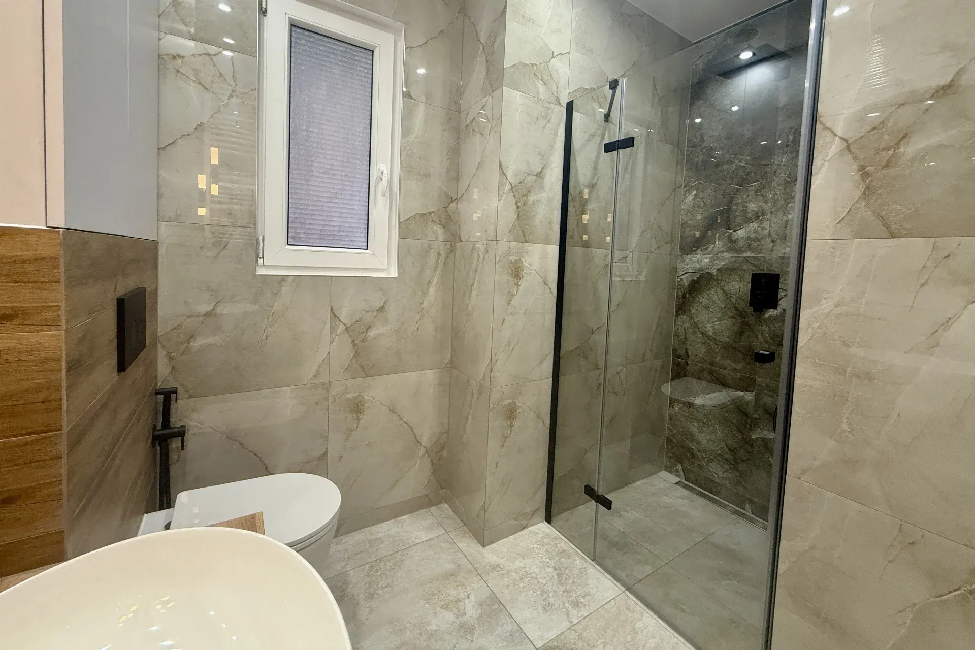 Premium standard | 3 pokoje + garderoba | Parter 14